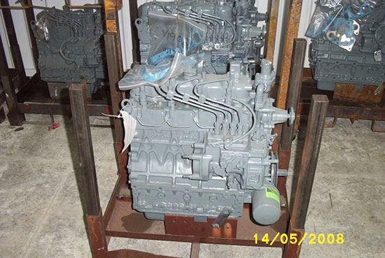 Kubota V1702 Rebuilt Engine